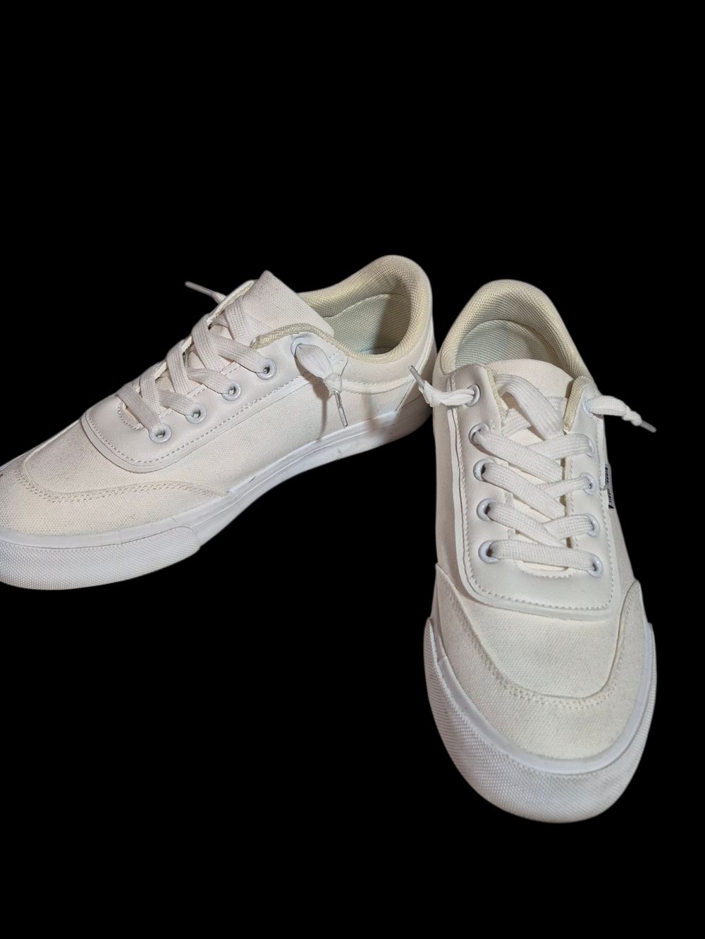 Classic Hash Bubbie Women's Canvas Lace-Up Sneakers in Off-White